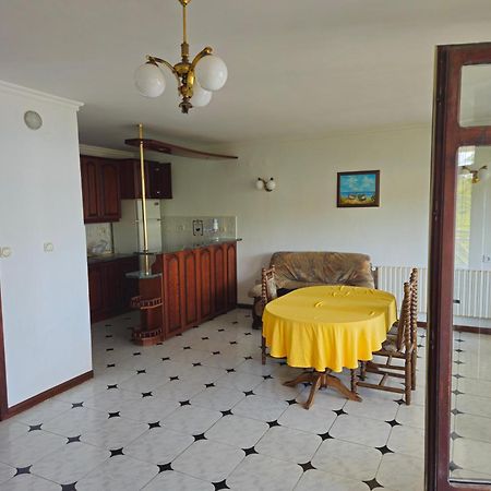 Lazur Seaview Apartment เปาโมเรีย ภายนอก รูปภาพ