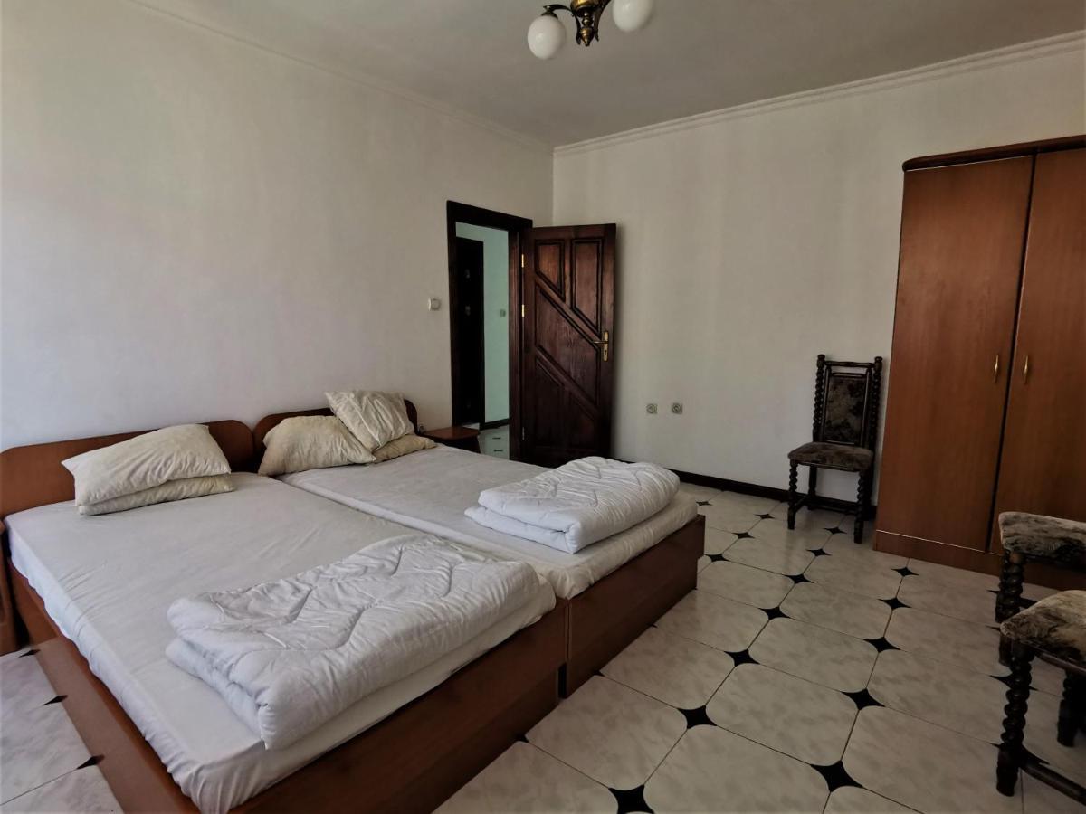 Lazur Seaview Apartment เปาโมเรีย ภายนอก รูปภาพ