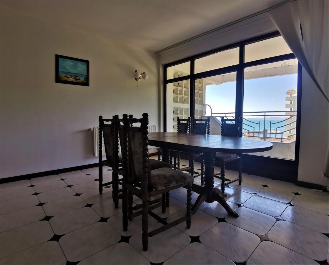 Lazur Seaview Apartment เปาโมเรีย ภายนอก รูปภาพ