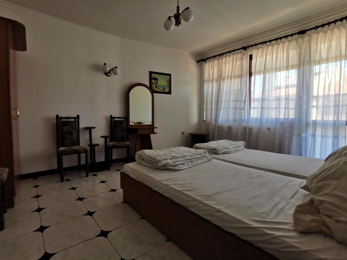 Lazur Seaview Apartment เปาโมเรีย ภายนอก รูปภาพ