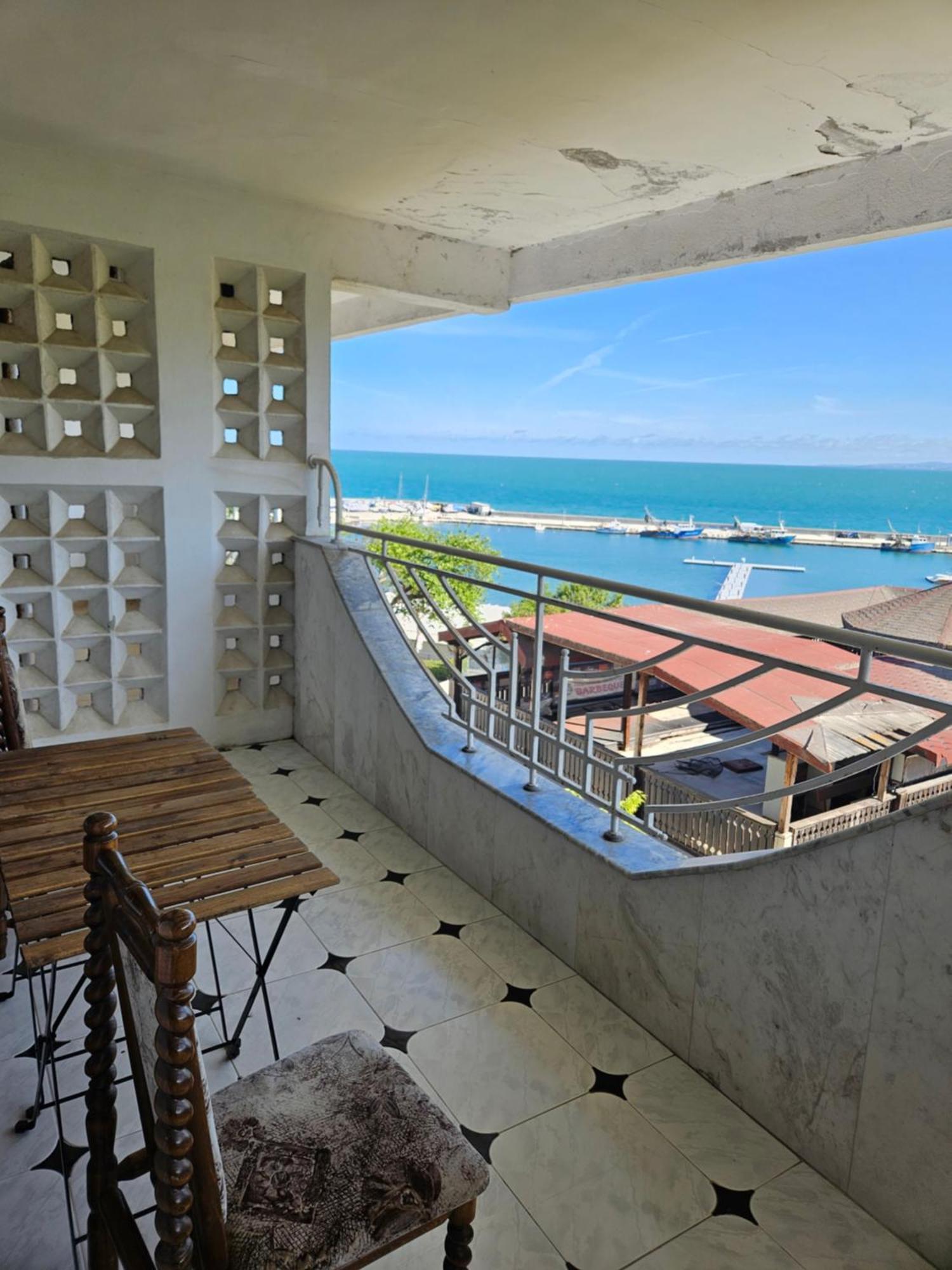 Lazur Seaview Apartment เปาโมเรีย ภายนอก รูปภาพ